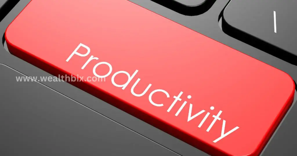 10 Daily Habits to Boost Productivity - A guide to effective time management, goal-setting, and mindfulness for personal and professional success.